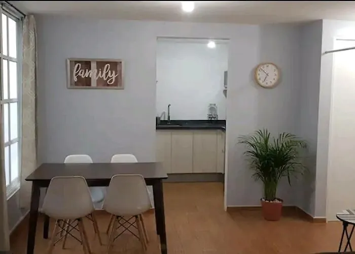 Homestay Aeropuerto Cdmx, Autodromo, Estadio Gnp, "la Casa De Leo" *